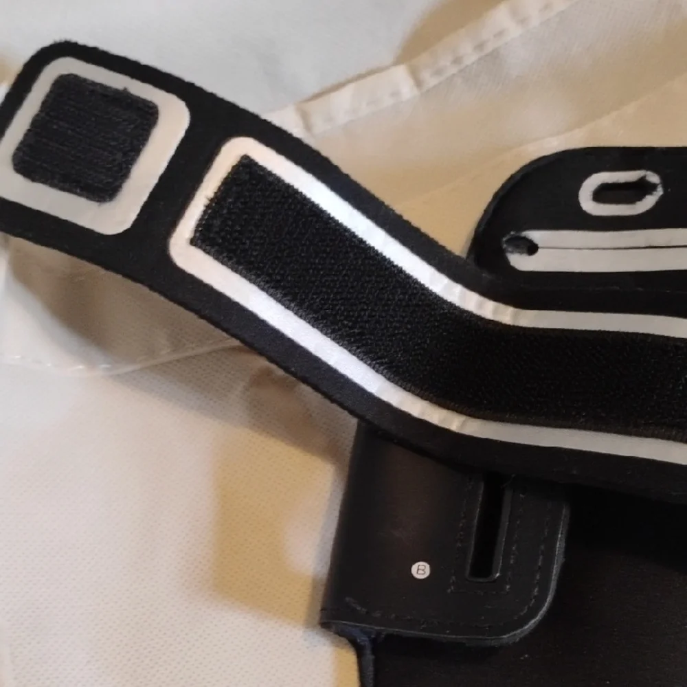 Black and Gray Phone Armband Case
